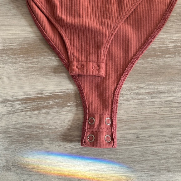 Women’s Body suit size Small Old Navy - Picture 5 of 5